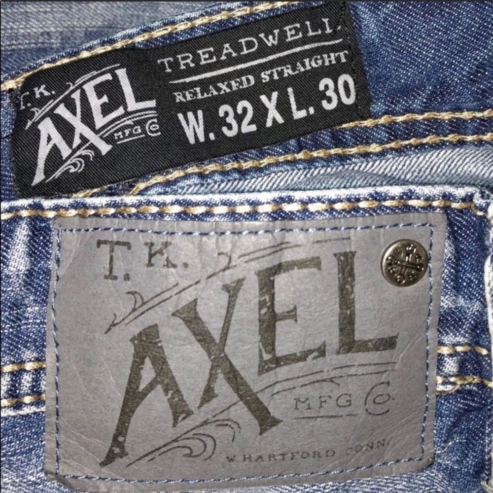 T.K. Axel “Relaxed Straight” Jeans 32/30
